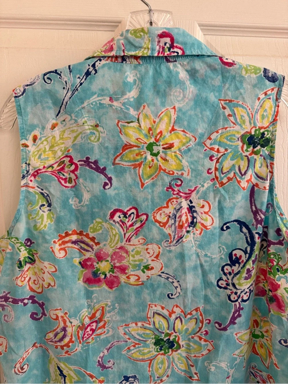 Lauren Ralph Lauren Sleeveless Paisley
Floral Button Down Shirt (Size L) - Picture 9 of 16